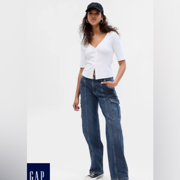 GAP Denim - Gap 90’s Loose Cargo Mid Rise Jeans